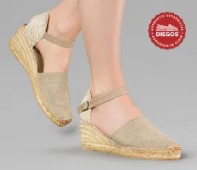 linen Carmen