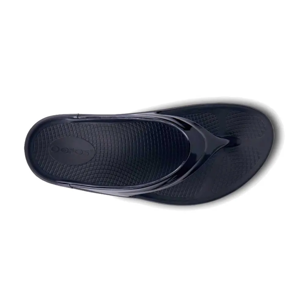 Oofos Women's Oomega Thong Sandals - Black