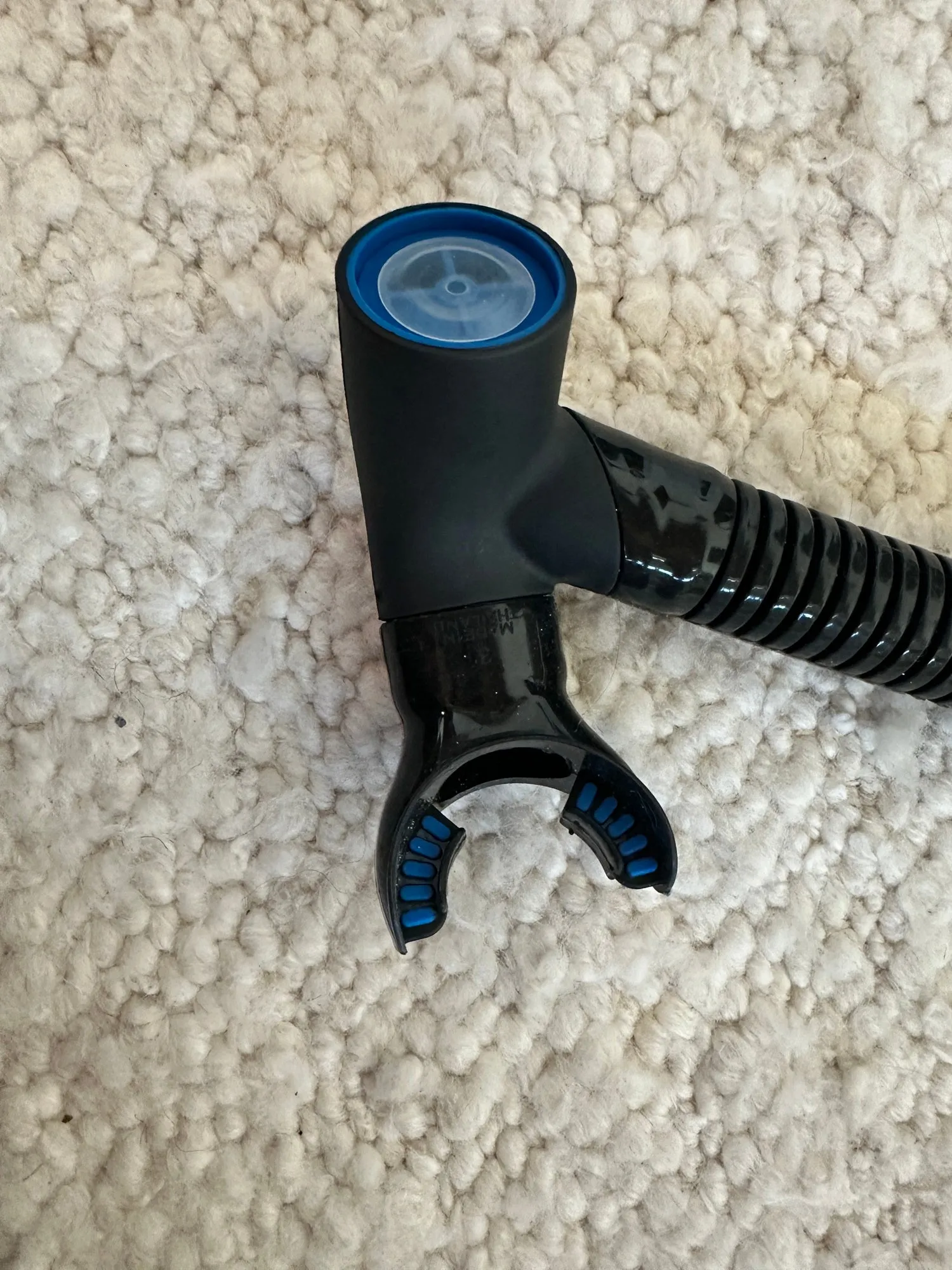 XS Brand Scuba Fusion 3 Carbon Black and Oceanic Ultra Dry 2 Snorkel